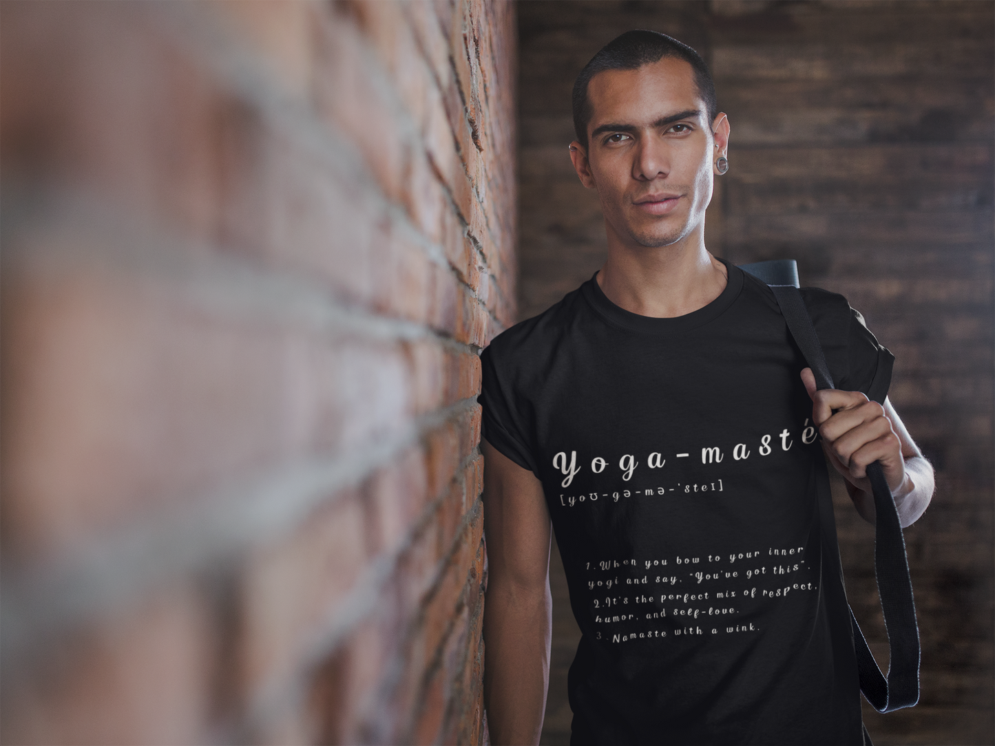 Yoga-masté - Unisex Tee | Inspiring Yoga T-Shirt I Gift for Yogis I Mindfulness & Wellness Gift I Self-Care Meditation Apparel