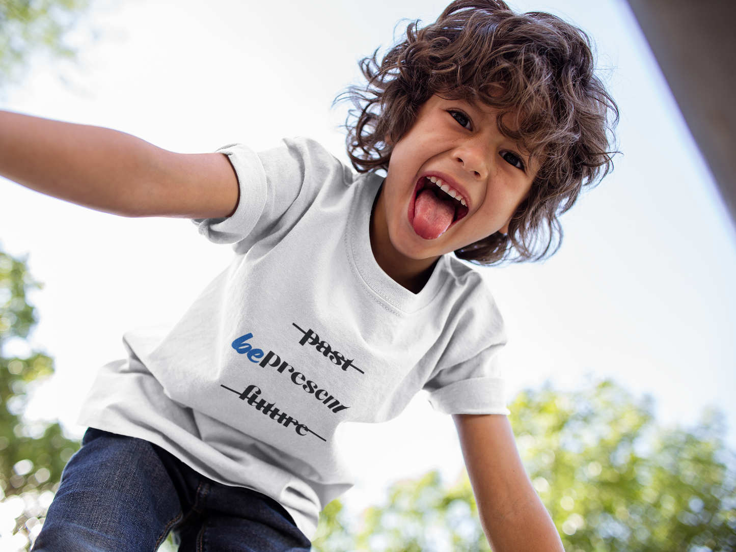 "Be Present" Youth Yoga Tee - Mindfulness T-Shirt for Young Yogis I Yoga Kids Apparel I Meditation Clothing