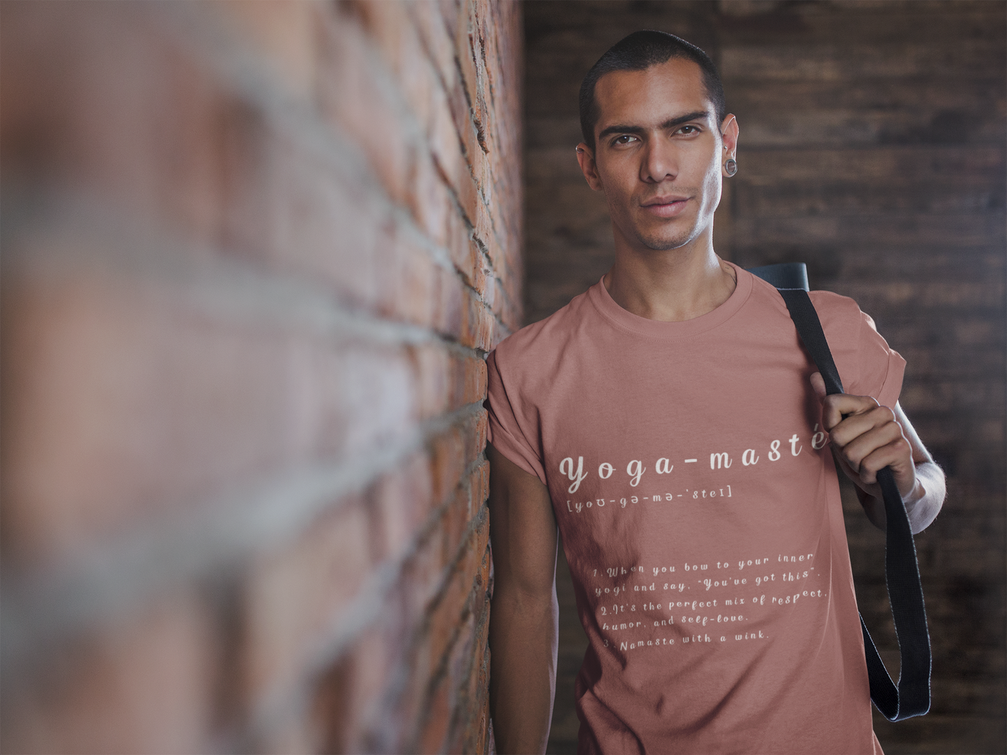 Yoga-masté - Unisex Tee | Inspiring Yoga T-Shirt I Gift for Yogis I Mindfulness & Wellness Gift I Self-Care Meditation Apparel