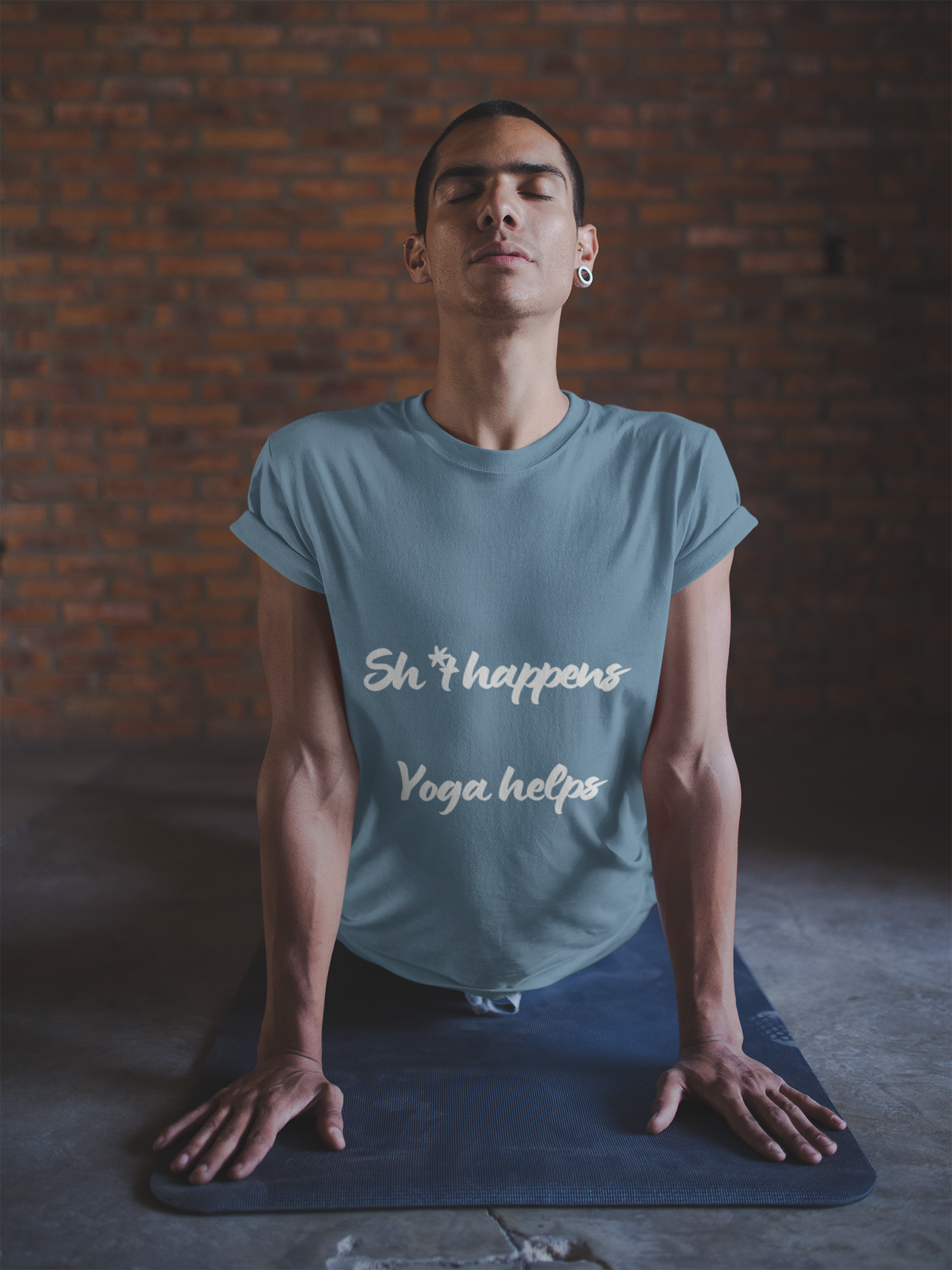 Sh*t happens Yoga helps - Unisex Yoga Lovers Tee I Funny Yoga Gift I Mindfulness Apparel I Self-Care Meditation T-Shirt